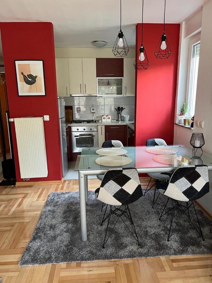 Apartman West - Private Parking Place Zagreb Ngoại thất bức ảnh