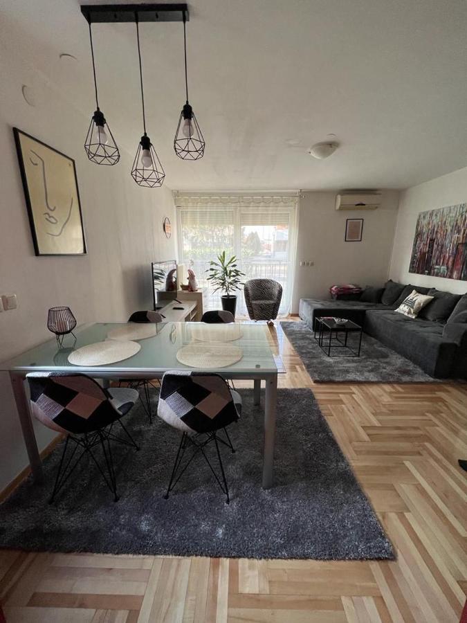 Apartman West - Private Parking Place Zagreb Ngoại thất bức ảnh
